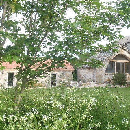 Mostuéjouls Chambres Du Domaine De Bombes מראה חיצוני תמונה