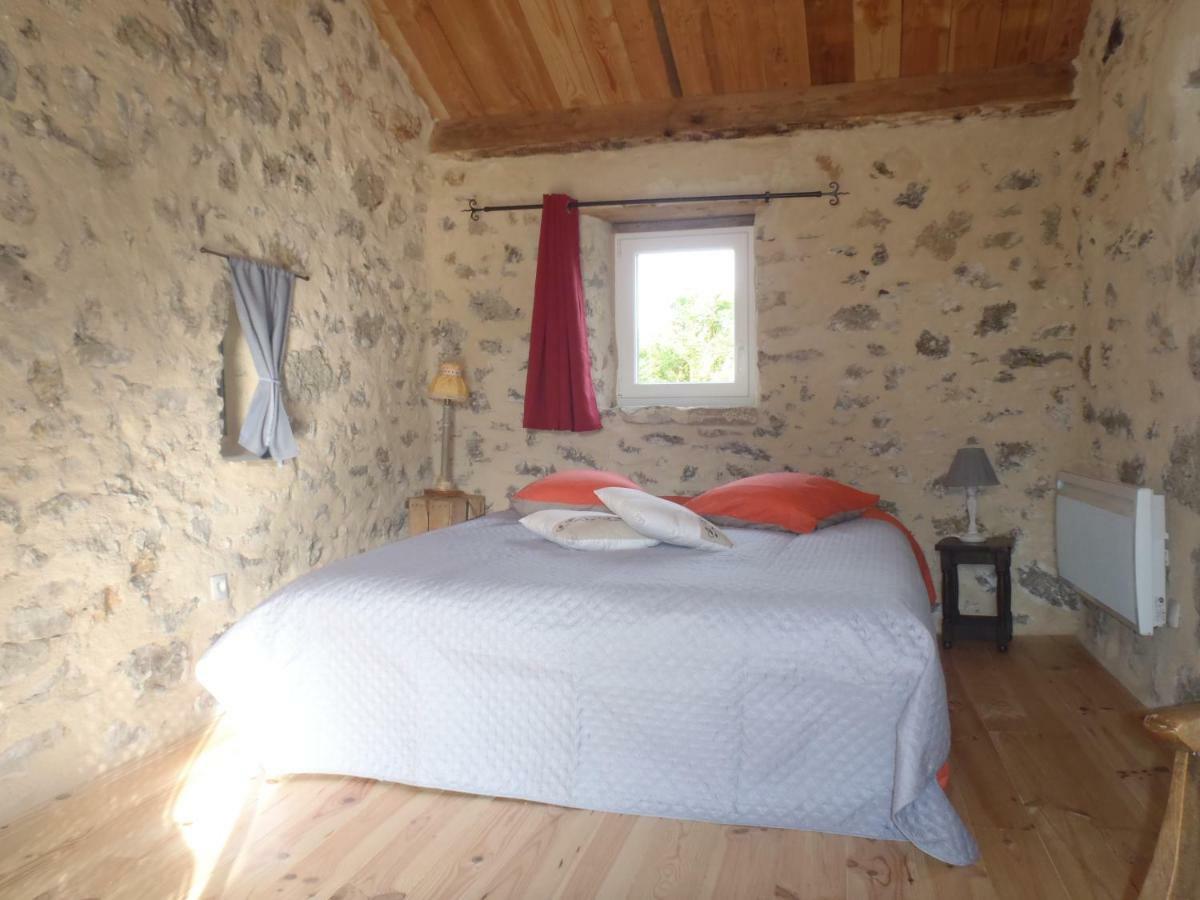 Mostuéjouls Chambres Du Domaine De Bombes מראה חיצוני תמונה