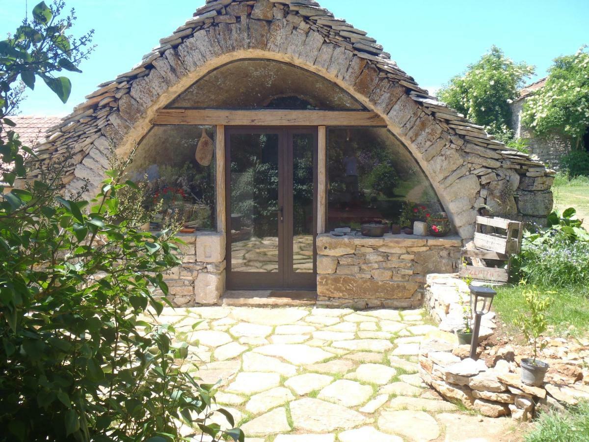 Mostuéjouls Chambres Du Domaine De Bombes מראה חיצוני תמונה